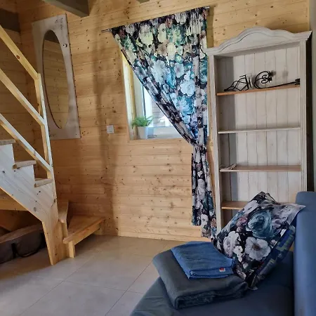 Holiday home Kwiatowe