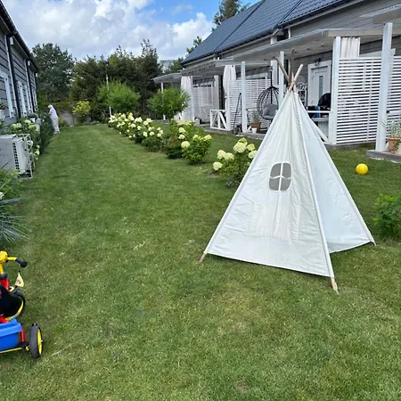 Kwiatowe 펜션 로고보